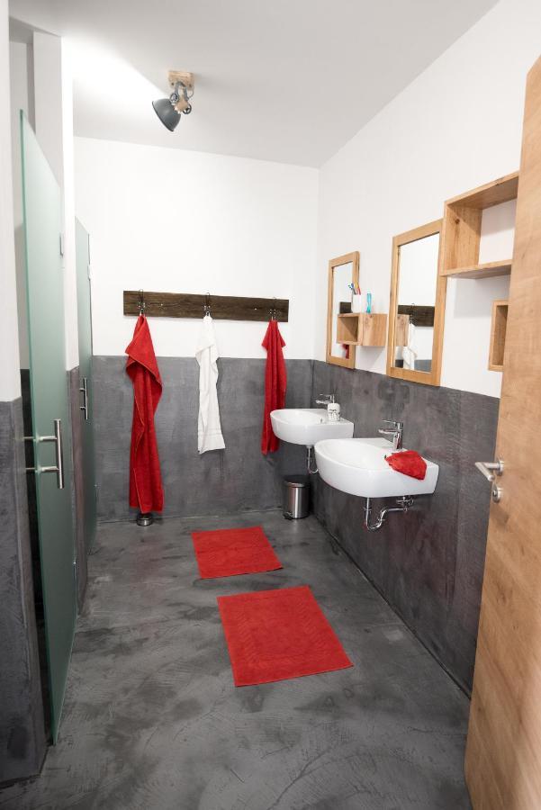 Hisa Sonca Toti Breg Guest House Svecina Luaran gambar